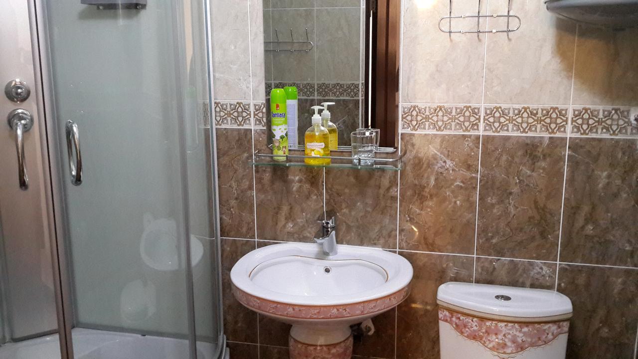 Mini-Pansionat Maksat Cholponata Buitenkant foto